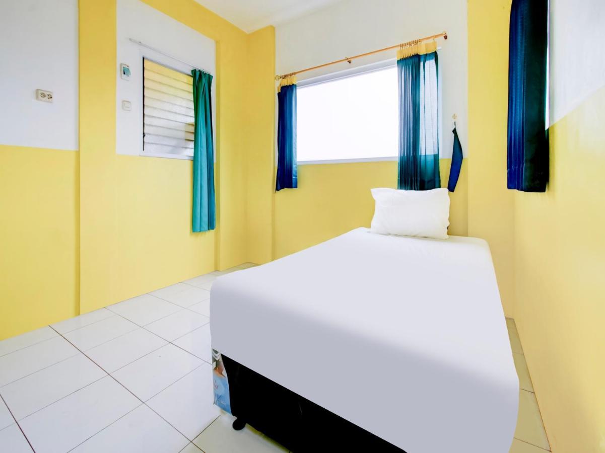 Hotel Oyo Life 3103 Opo & Kost